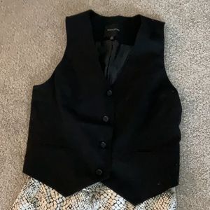 Banana vest.  Size 12.  Never worn